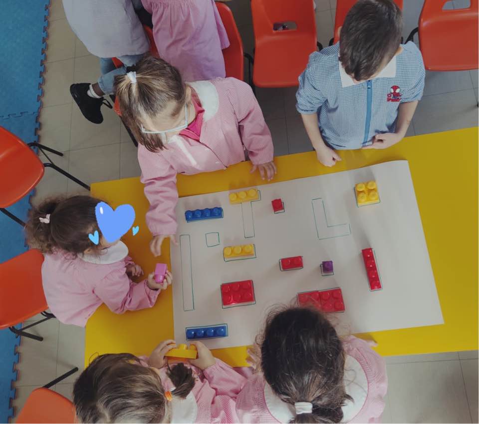 L’inverno: un gioco da scienziati – laboratorio STEM alla Scuola dell’Infanzia “L.Malaguzzi”